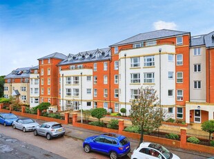1 Bedroom Retirement Apartment – Purpose Built For Sale in Eastbourne, East Sussex