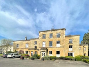 2 Bedroom Apartment For Rent In Viners Close, Cirencester