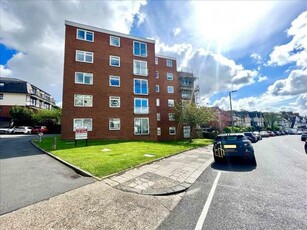 2 bedroom apartment for sale Southend-on-sea, SS9 1BG