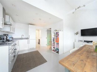 2 Bedroom Flat For Rent In Wandsworth, London