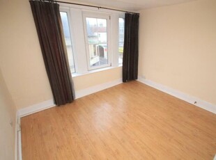 2 bedroom flat to rent Trowbridge, BA14 8AA