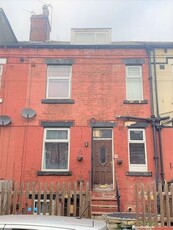 2 bedroom terraced house to rent Leeds, LS9 9LZ