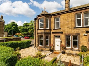 3 bed lower flat for sale in Morningside