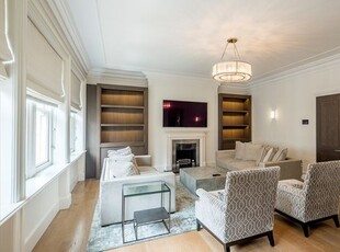 3 bedroom apartment to rent London, W1K 5NX
