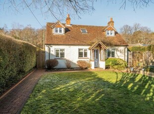 3 Bedroom Detached House For Sale In Windlesham
