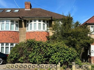 3 Bedroom Semi-detached House For Sale In Croydon, Surrey