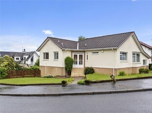 4 bed detached bungalow for sale in Newton Mearns