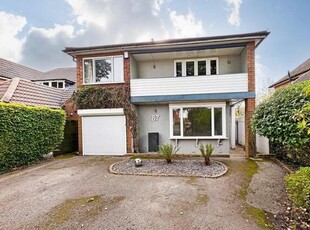 4 Bedroom Detached House For Sale In Bentley Heath