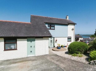 4 Bedroom Link Detached House For Sale In Y Felinheli, Gwynedd
