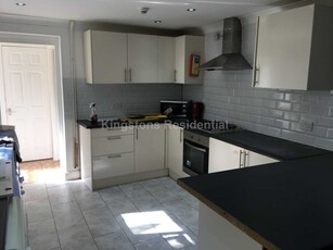 7 bedroom end of terrace house to rent Cardiff, CF24 3BH