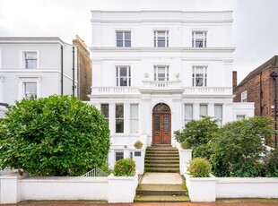 Luxury Detached House for sale in London, United Kingdom