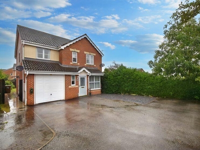 4 bedroom detached house for sale in Goodwood Way, Doddington Park, Lincoln, LN6