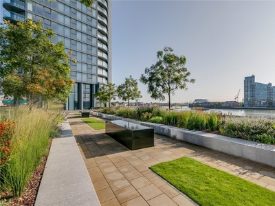 3 bedroom property for sale in Waterfront Drive, LONDON, SW10