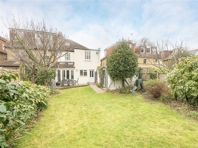 4 bedroom property for sale in Angel Road, THAMES DITTON, KT7