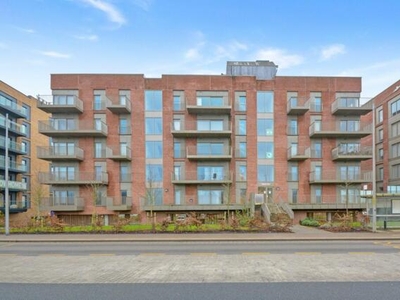 1 Bedroom Apartment For Sale In Betsom Place