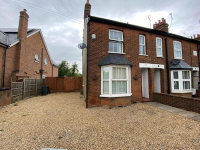 2 Bedroom End Of Terrace House For Sale In Hitchin
