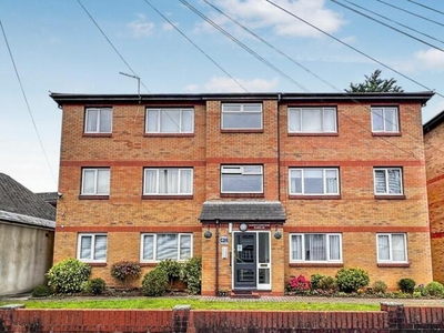 2 Bedroom Flat For Sale In Gladstone Gardens Court Buttrills Road