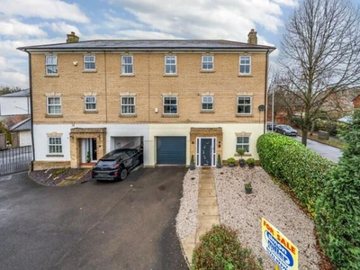 3 Bedroom Town House For Sale In East Malling