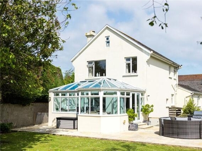 4 Bedroom Detached House For Sale In St Saviour