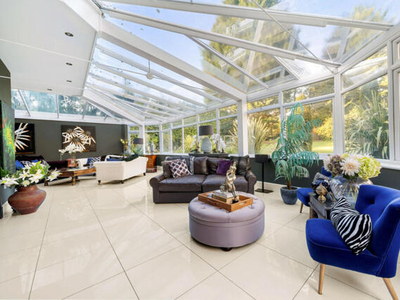 6 Bedroom Detached House For Sale In Wentworth Estate