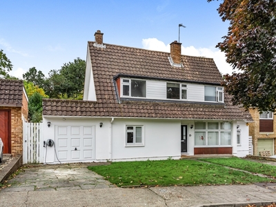 Detached House to rent - Clifford Avenue, Chislehurst, BR7